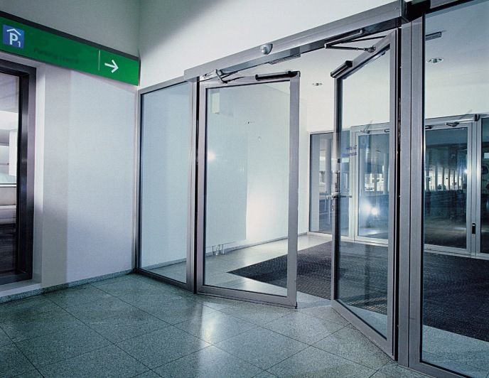 Automatic Swing glass Door (floor spring)